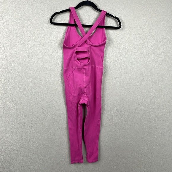 New FP Movement Free Throw One Piece Jumpsuit Pink Stretch Athletic Sz S - Picture 4 of 9